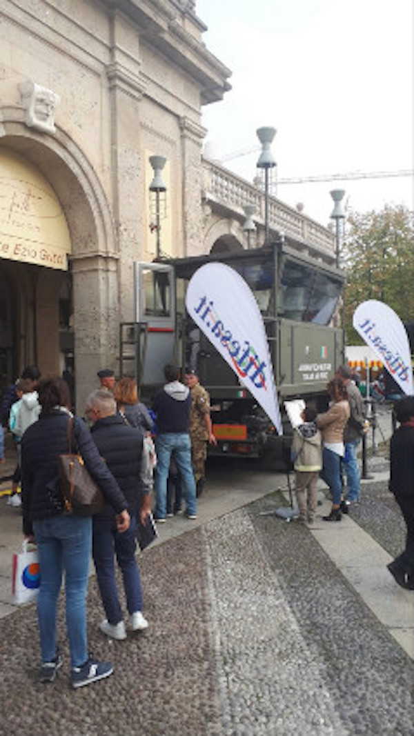 Festival Bergamo Scienza : conclusa la partecipazione delle Forze Armate