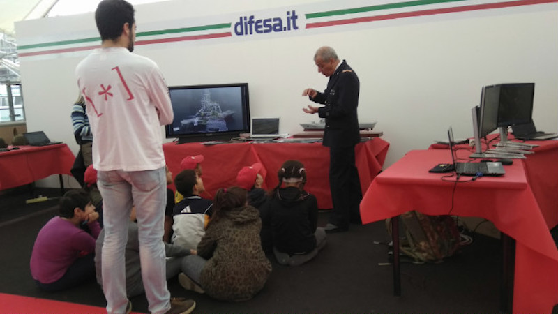 Festival della Scienza: le Forze Armate al fianco delle famiglie colpite dalla tragedia del Ponte Morandi