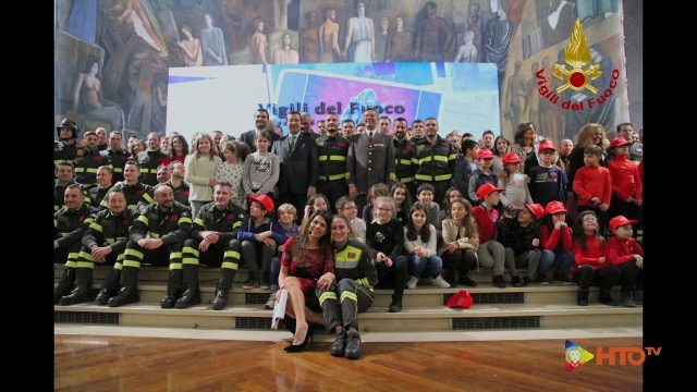 NOI VI VEDIAMO COSI’: nell’aula magna della Sapienza a Roma la presentazione del calendario dei Vigili del Fuoco 2019, con i disegni di bambini e ragazzi delle scuole.
