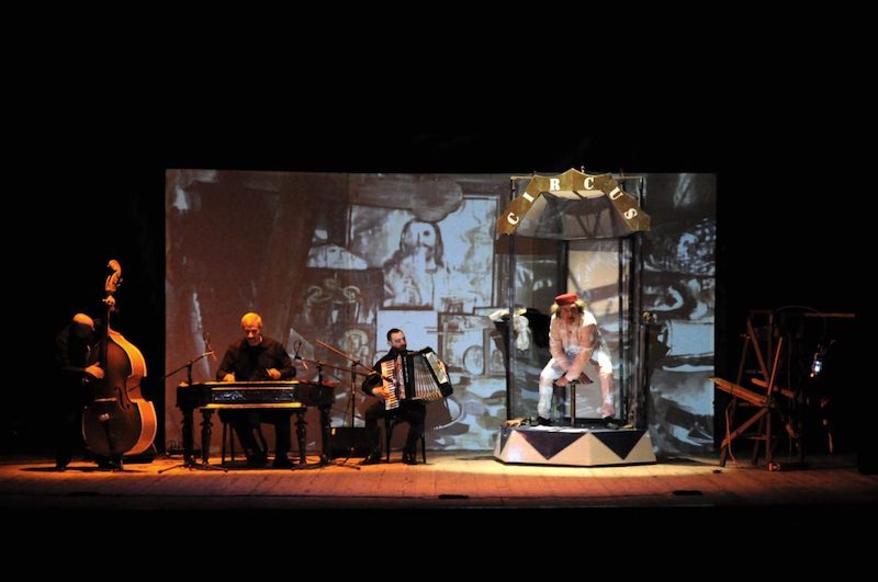 “Mai più”: Il viaggio della memoria del Teatro Bertolt Brecht