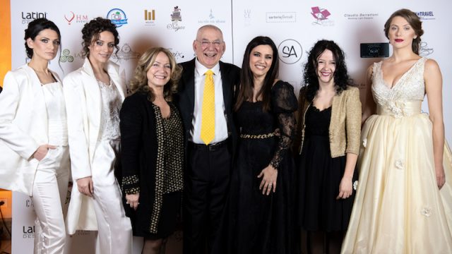 Le eleganti suggestioni della “Wedding Night” accendono di emozioni la notte de La Tacita