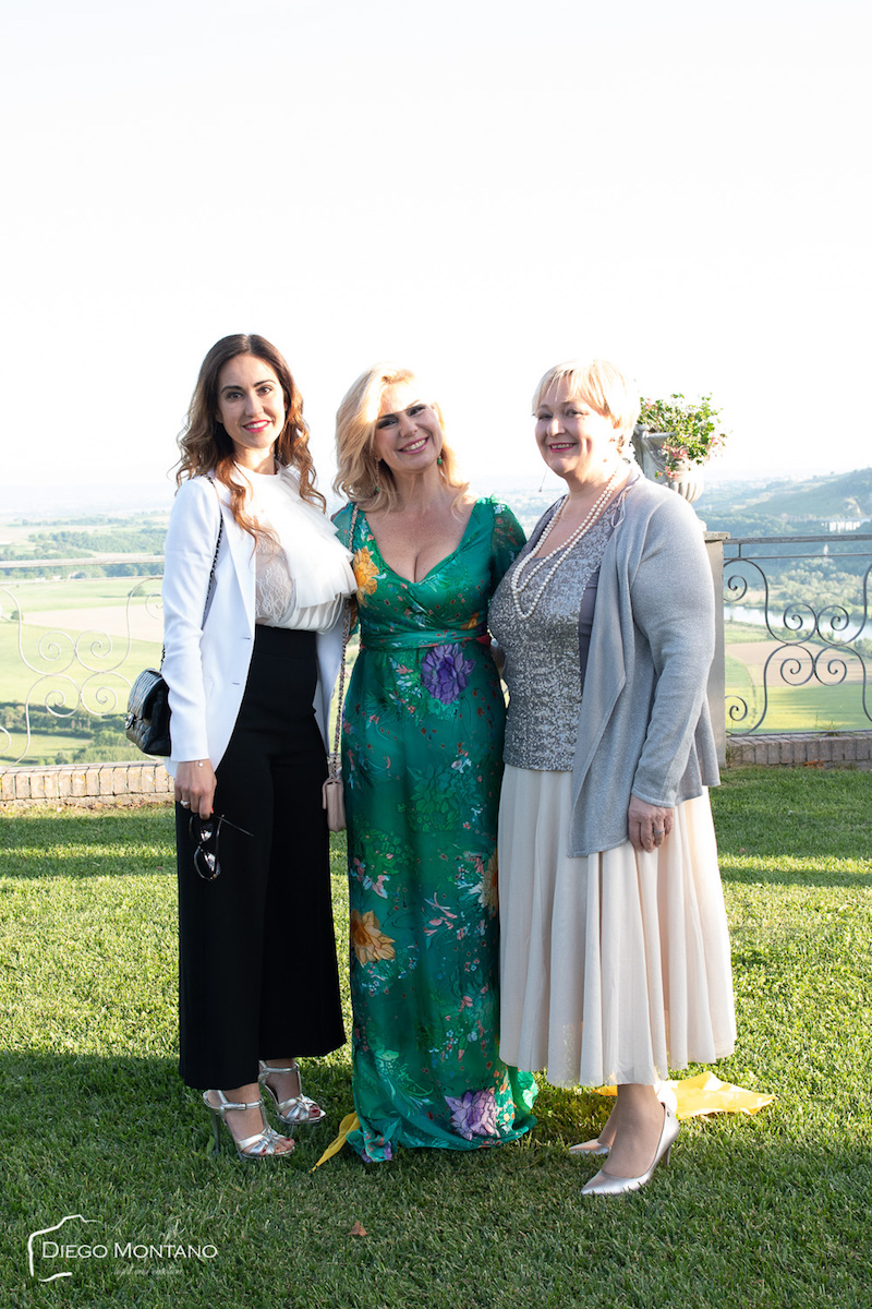 Trionfale opening party per Barbara Vissani che lancia Villa Baldacchini nel mondo del wedding