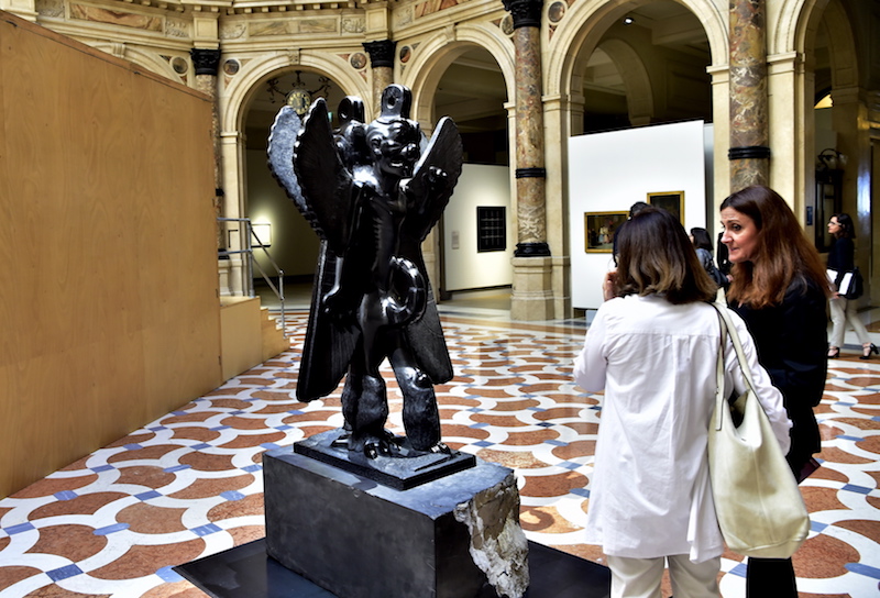 Gallerie d’Italia Piazza Scala: mostra “Dall’argilla all’algoritmo. Arte e tecnologia. Dalle Collezioni di Intesa Sanpaolo e del Castello di Rivoli Museo d’Arte Contemporanea”