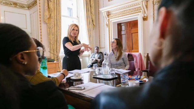 “Wedding Night Dream” celebra l’apertura de “La Torretta”, che porta l’eleganza delle creazioni firmate La Vie En Blanc in un nuovo spazio nel cuore della Sabina