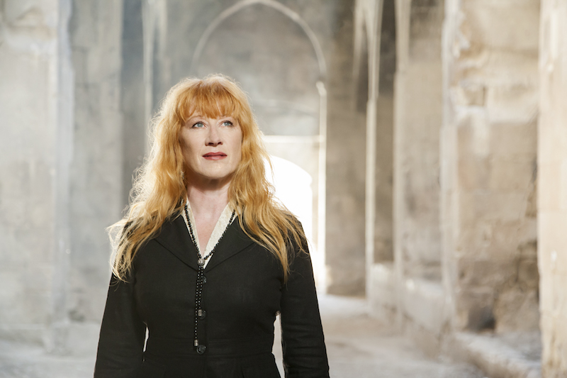 Loreena McKennitt tour: a Roma il 25 luglio presso il Teatro Romano di Ostia Antica