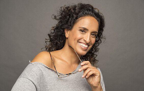 Noa in concerto con “Letters to Bach” a Scheggino per Visioninmusica, “La voce della terra” il 28 agosto