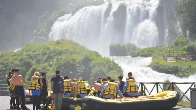 Centro Rafting Marmore: salvato un cucciolo di Capriolo in Fiume!