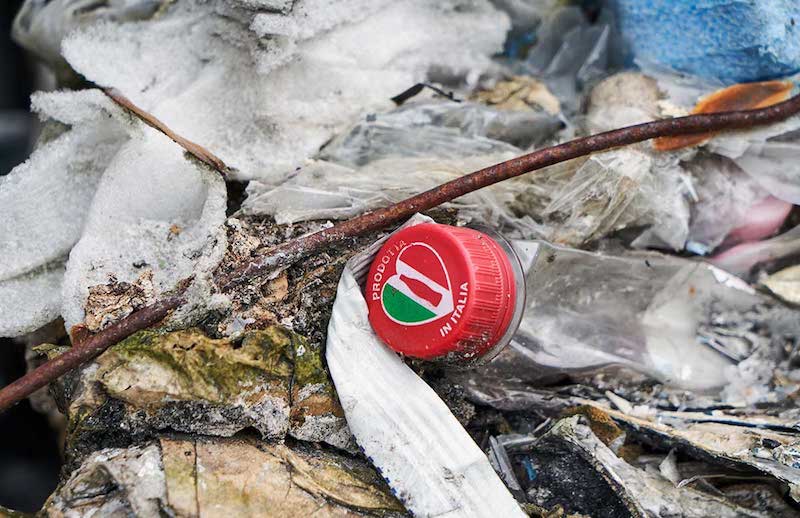 Plastica: Greenpeace denuncia rifiuti italiani abbandonati in Polonia