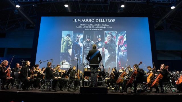 Romics: sold out e consensi per l’omaggio in musica ai Supereroi di OIC e Banda musicale Polizia di stato