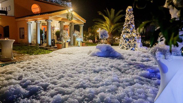 Il mondo del wedding si riunisce intorno ad una lodevole causa per l’evento “Christmas in love”, a Villa Dino.
