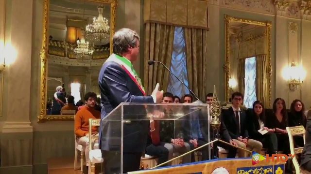 Sindaco di Venezia Luigi Brugnaro – 41a Ed. del Premio “Veneziano Dell’Anno” alle ragazze ed ai ragazzi che, nei giorni dell’Acqua Alta, hanno operato a servizio della Comunità