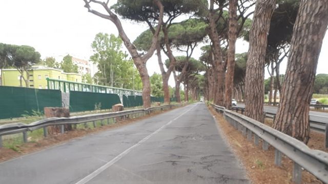 Sinistra Italiana X Municipio: Via Ostiense strada ad altissimo rischio incidente. E’ urgente un intervento per la messa in sicurezza della carreggiata. 