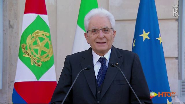 Intervento del Presidente della Repubblica Sergio Mattarella in occasione del “Concerto dedicato alle vittime del coronavirus” nel 74° anniversario della Festa Nazionale della Repubblica