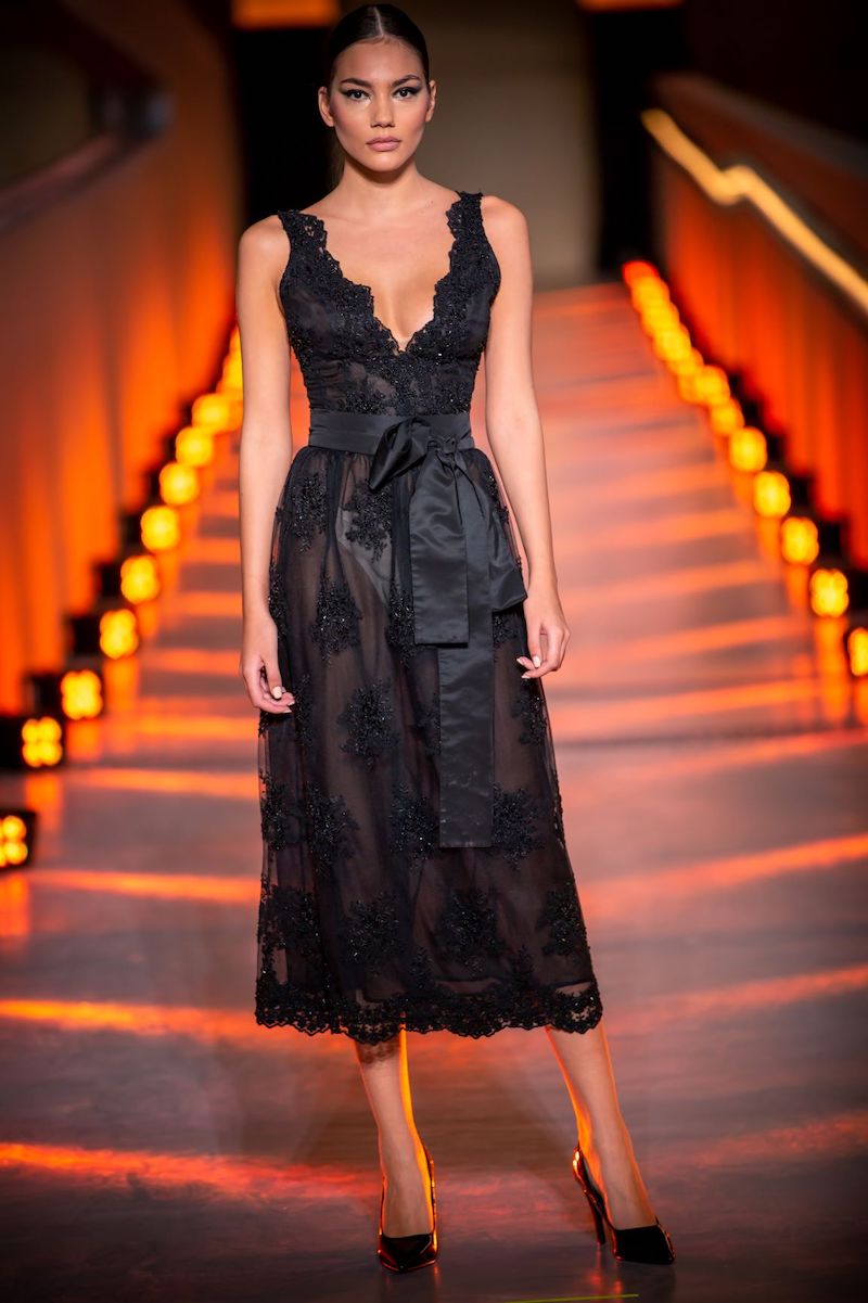 Lo stilista Michele Miglionico ospite all’Evening Dress Show ha presentato la sua capsule collection s/s 2021 alla Stazione Marittima Zaha Hadid di Salerno