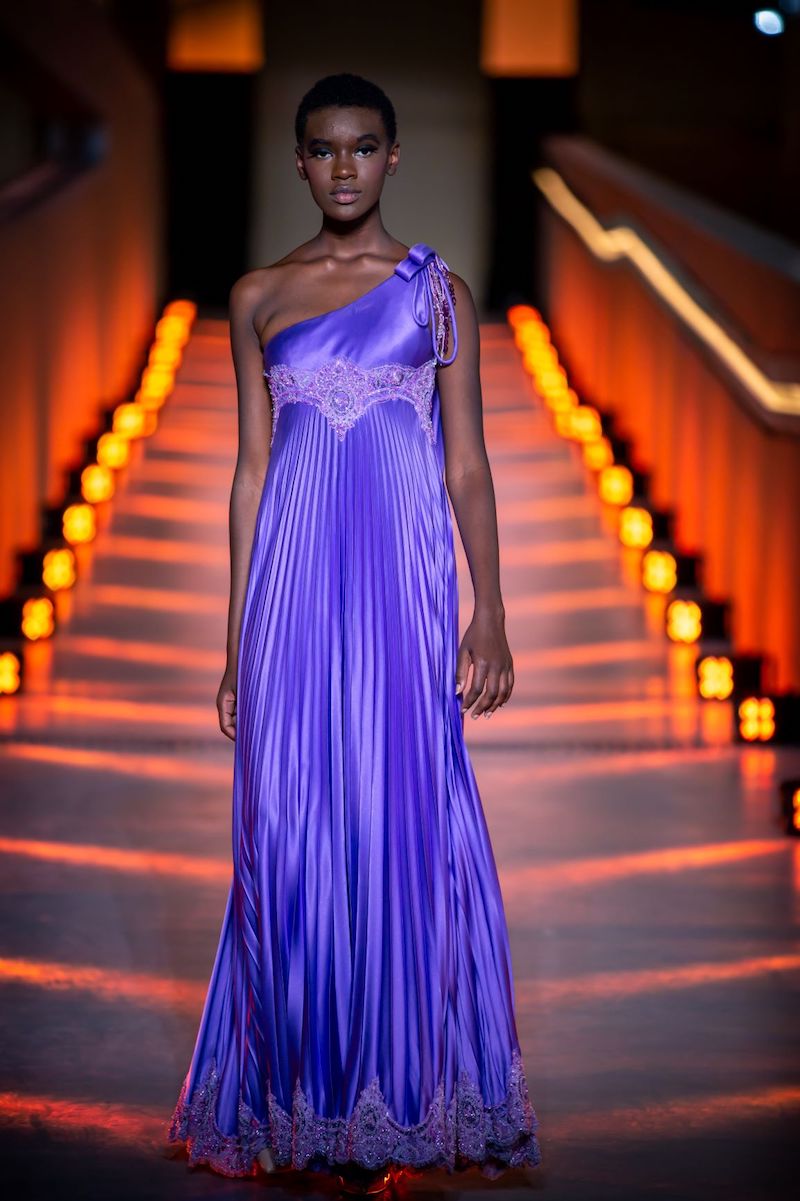 Lo stilista Michele Miglionico ospite all’Evening Dress Show ha presentato la sua capsule collection s/s 2021 alla Stazione Marittima Zaha Hadid di Salerno