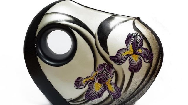 “L’istante in un Segno”: Galleria SpazioCima riapre domani con le porcellane dell’artista italo-giapponese Yuriko Damiani ispirate alle poesie Haiku