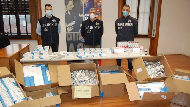 Carabinieri NAS: Sequestro di oltre 64.000 farmaci cinesi illegali per la cura del Covid-19