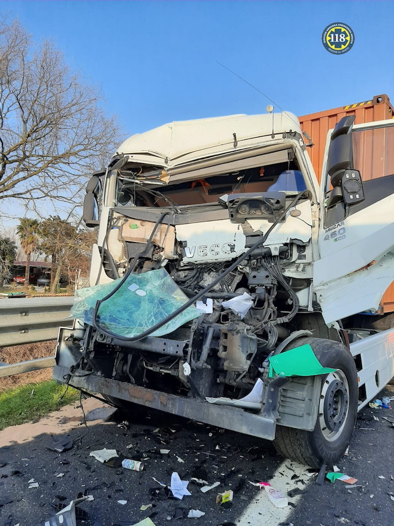 Vigili del Fuoco – Portogruaro (VE), Incidente mortale in A4 tra tre mezzi pesanti