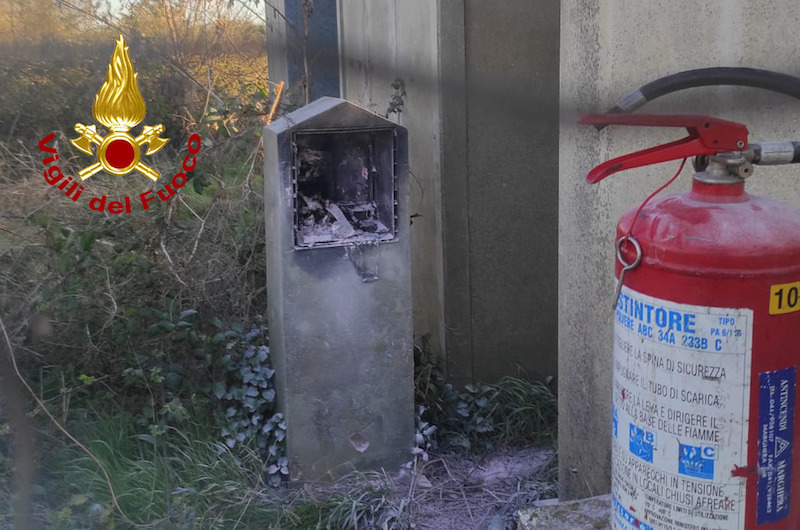 Vigili del Fuoco – Chioggia (VE), A fuoco centralina elettrica della linea ferroviaria Chioggia-Rovigo