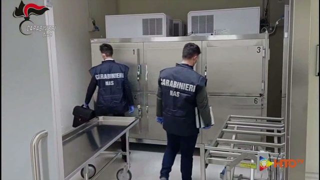 Controlli dei Carabinieri NAS in 375 obitori: Feretri accantonati e mancanza di igiene