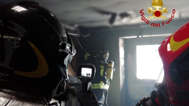 Vigili del Fuoco – Vigonovo (VE), Incendio in un’azienda che produce tacchi per scarpe