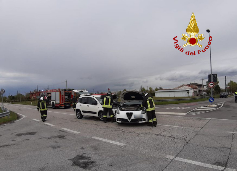Vigili del Fuoco – Borgoricco (PD), Incidente sulla SP88 tra una Alfa Romeo Giulietta ed una FIAT Panda, un ferito