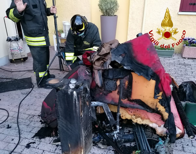 Vigili del Fuoco – Sandrigo (VI), Incendio in una taverna, nessun ferito ma solo danni da fumo