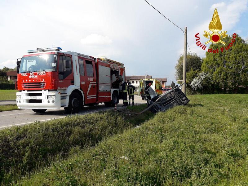 Vigili del Fuoco – Morgano (TV), Incidente stradale su Via San Martino, ferito il conducente