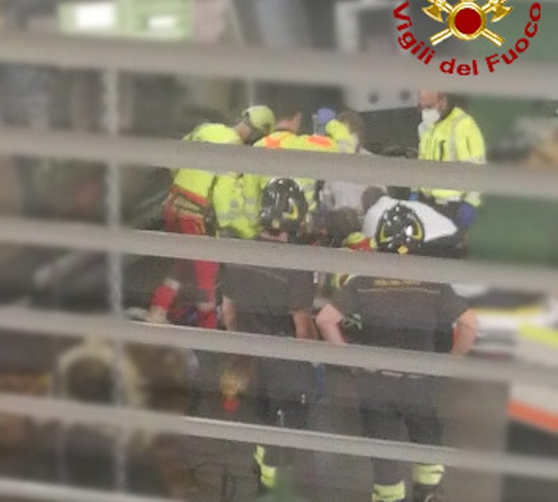 Vigili del Fuoco – Cassola (VI), incidente sul lavoro all’interno di azienda metalmeccanica: Ferito un operaio 28enne