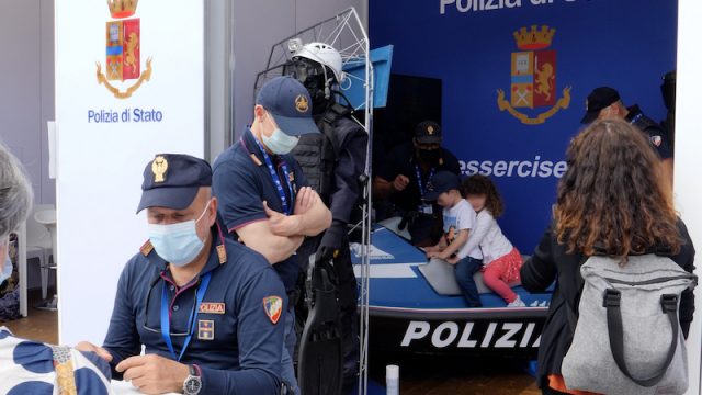 Salone Nautico Venezia 2021: La Questura di Venezia ritorna con uno stand interattivo dedicato alla sicurezza in acqua