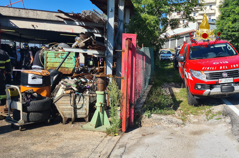 Vigili del Fuoco – Lusiana (VI), Incidente sul lavoro in un’officina meccanica in Via Pilastro: Deceduto il 75enne proprietario