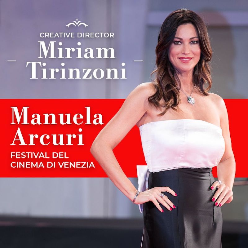 Venezia 2021: Manuela Arcuri classe senza tempo come Audrey Hepburn.