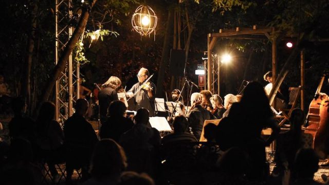 Domenica 12 settembre – ore 20:30  “VIVALDI DIRIGE VIVALDI” al Wood Natural Bar di Roma