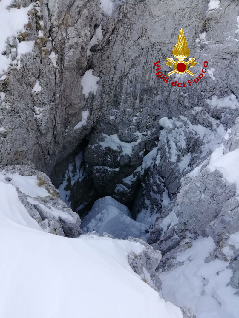Vigili del Fuoco – Alpago (BL), Ritrovato lo scialpinista disperso da ieri: Solo infreddolito e leggermente contuso