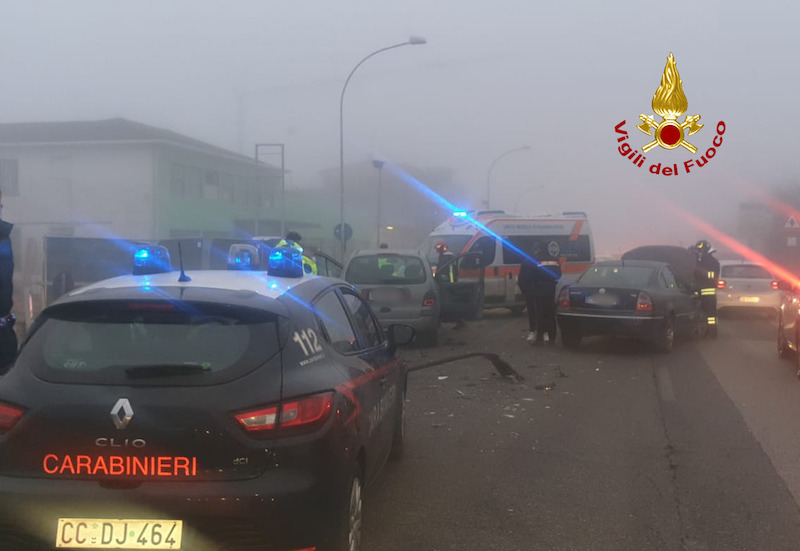 Vigili del Fuoco – Montecchio Maggiore (VI), Incidente tra due auto in Via Trieste lungo la SR 11: Due persone ferite