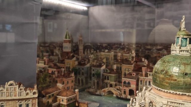 Venezia – Palazzo Corner Mocenigo mette in mostra i più bei presepi allestiti dai militari della Guardia di Finanza
