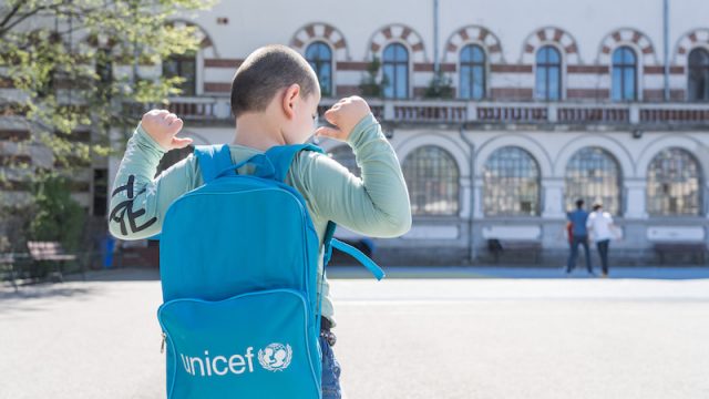 UNICEF/Ucraina: Tragico finale dell’anno scolastico, con bambini morti, aule vuote e strutture scolastiche distrutte