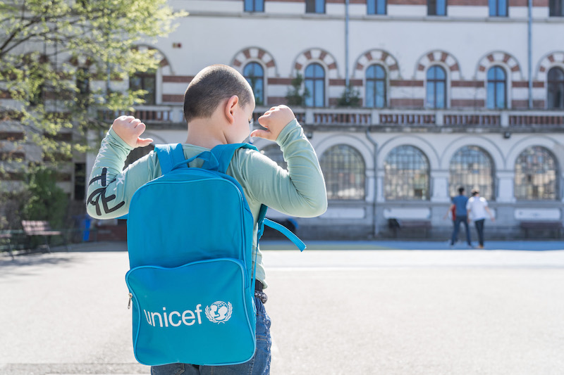 UNICEF/Ucraina: Tragico finale dell’anno scolastico, con bambini morti, aule vuote e strutture scolastiche distrutte