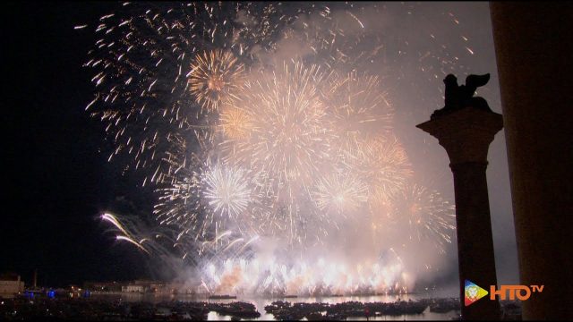 Venezia – Festa del Redentore 2022: Lo spettacolo pirotecnico in Bacino San Marco dalla Loggia Foscara di Palazzo Ducale