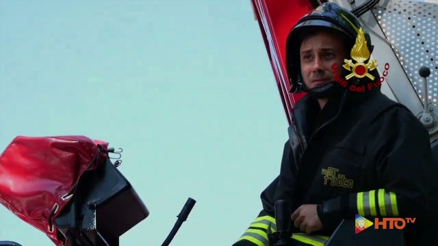 Torino – Incendio in un palazzo di undici piani nel quartiere Rebaudengo: Evacuate venti persone