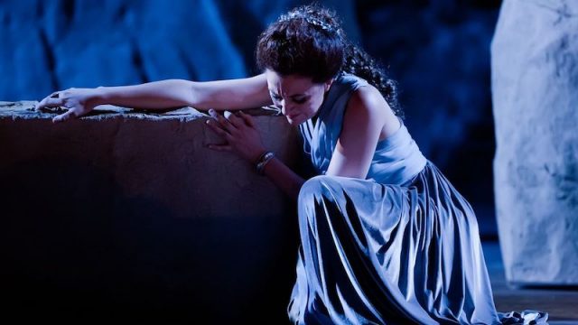 Bellini Festival – La mostra fotografica “Sulle sacre pietre: la ‘Norma’ al Teatro Antico di Taormina” (23 settembre – 3 novembre 2022)