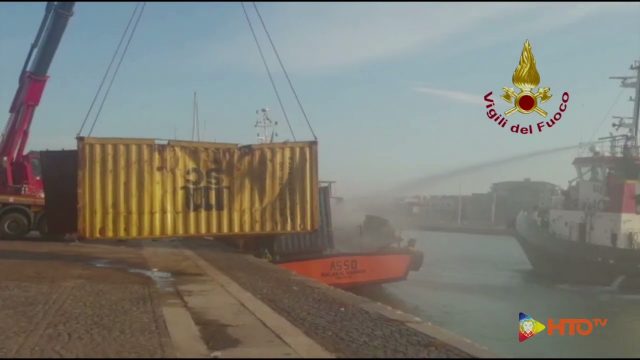 Crotone – Scoppio di un container su un rimorchiatore: Tre morti e un ferito grave