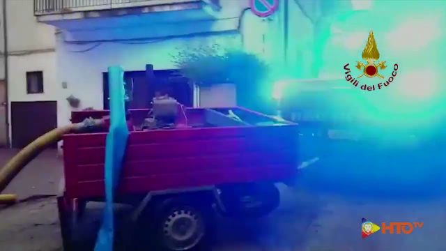 Monteforte Irpino (AV) – Per le forti piogge una colata di fango e detriti ha invaso il corso principale