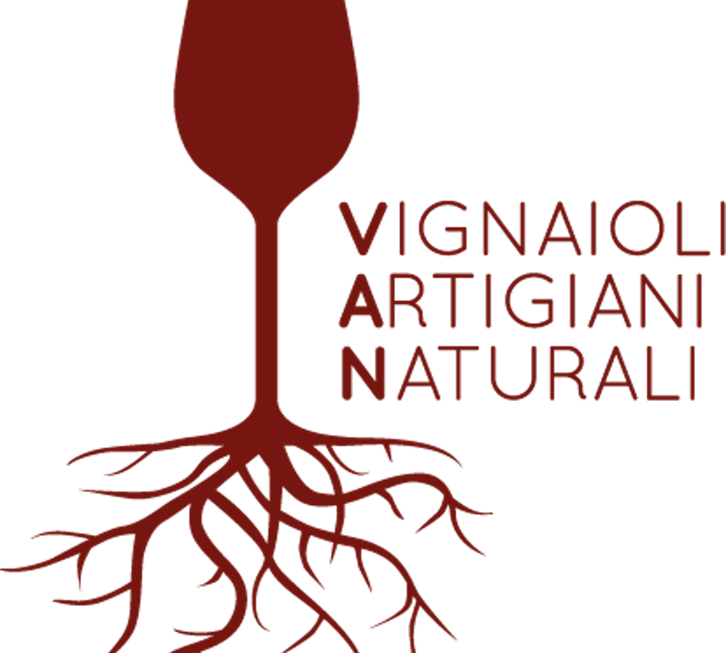 I Vignaioli Artigiani Nazionali si costituiscono in associazione per la diffusione del Vino totalmente Naturale