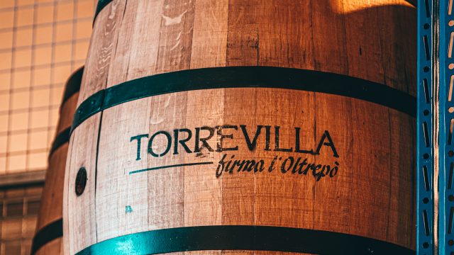 Forti preoccupazioni per la crisi energetica nel comparto vino: Cantina Torrevilla denuncia aumenti del 500% in bolletta