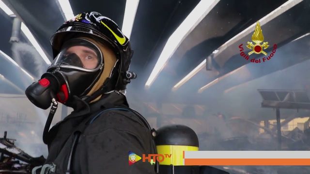 Sossano (VI) – Devastante incendio distrugge completamente il capannone dell’azienda tessile Texinternational