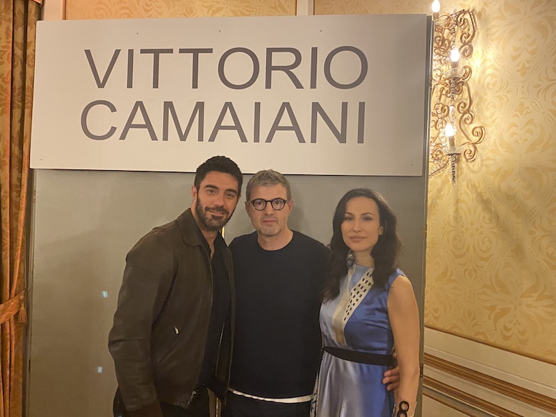 Vittorio Camaiani omaggia la città di San Benedetto del Tronto per la sfilata alla Galleria del Cardinale Colonna