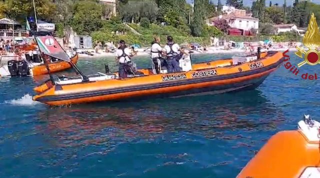 Garda (VR) – Giovane donna veronese di 20 anni annega nel Lago di Garda