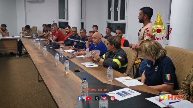 Derna (LY) – Alluvione Libia: Pianificazione operativa al campo base per i soccorritori dei Vigili del fuoco