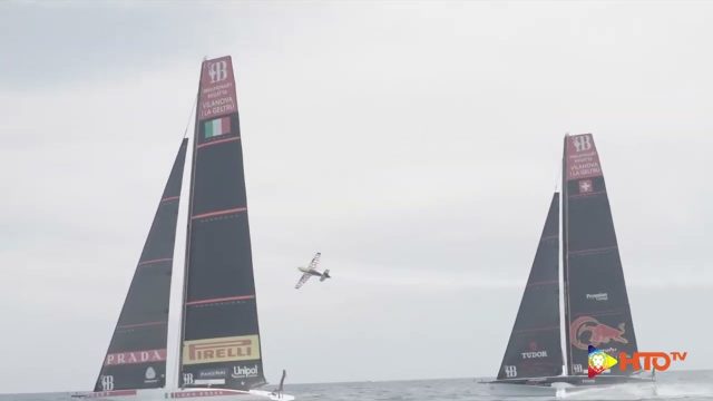 In volo tra cielo e mare: a Vilanova lo slalom da record di Dario Costa tra Luna Rossa Prada Pirelli e Alinghi Red Bull Racing